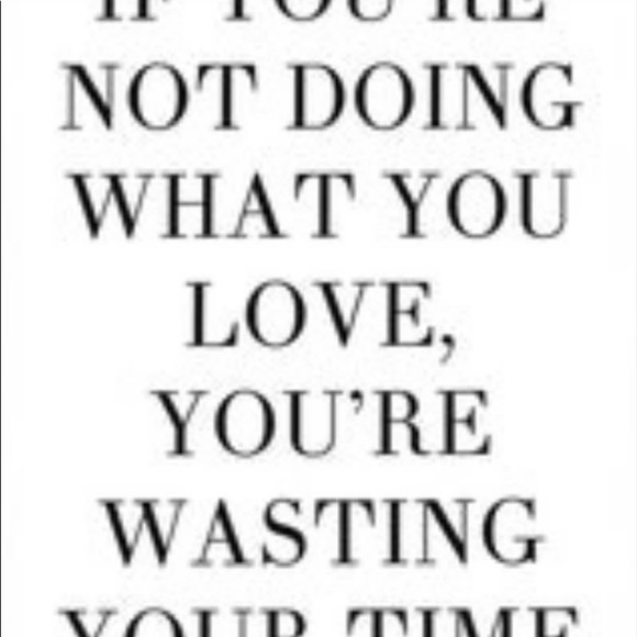 Meet your Posher, Carol - Picture 2 of 3